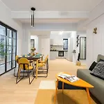 Sunny 4br Flat - Location - Charming Balcony Apartamento *