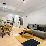Apartamento Sunny 4br Flat - Location - Charming Balcony *