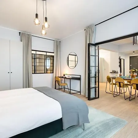 Sunny 4br Flat - Location - Charming Balcony Daire *